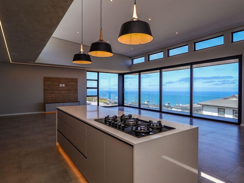 Coastal Contemporary 3-Bed Family Home with Sea Views! - Photo 3