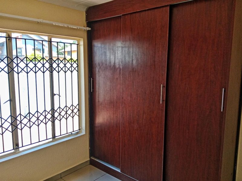 House to Rent in Rosslyn Gardens - Ideal Location Near Rosslyn Industrial Area, Akasia - Photo 5