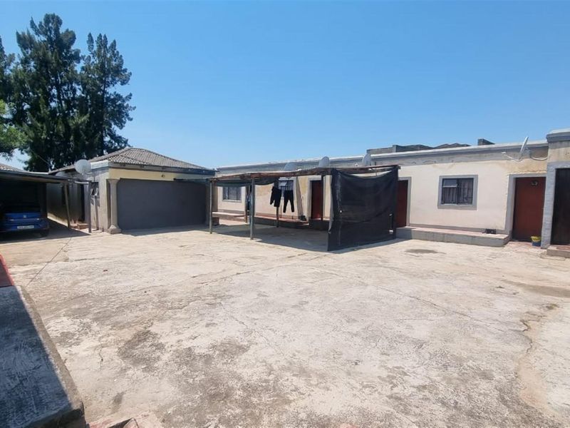 Apartment Block For Sale in Thulamahashe, Bushbuckridge - Photo 3