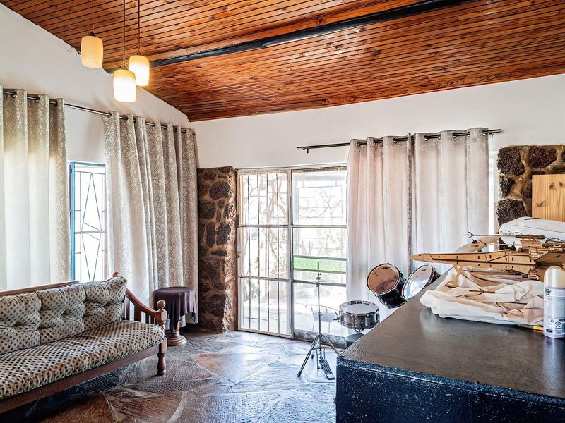 Farm For Sale in Dinokeng Game Reserve, Wonderboom - Photo 6