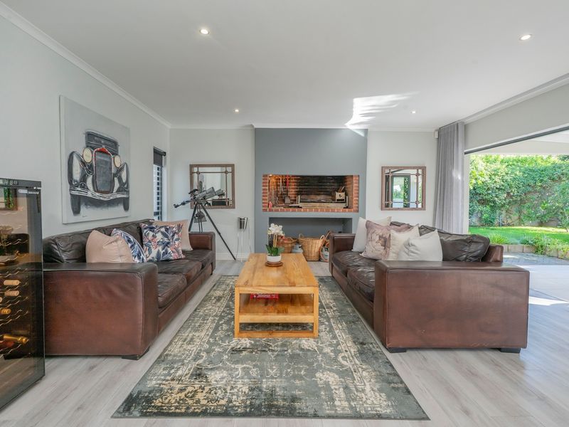 House For Sale in Vierlanden, Durbanville - Photo 7
