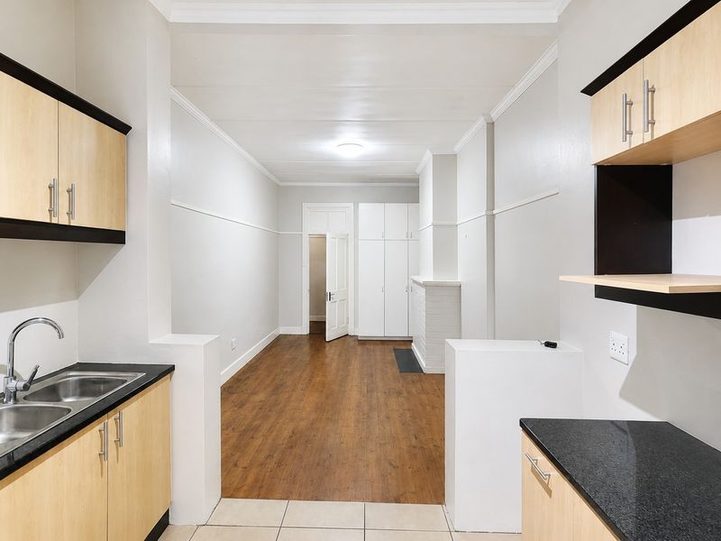 Private 2 bed and 2 bath Apartment To Rent in Boughton, Pietermaritzburg, KwaZulu Natal - Photo 6