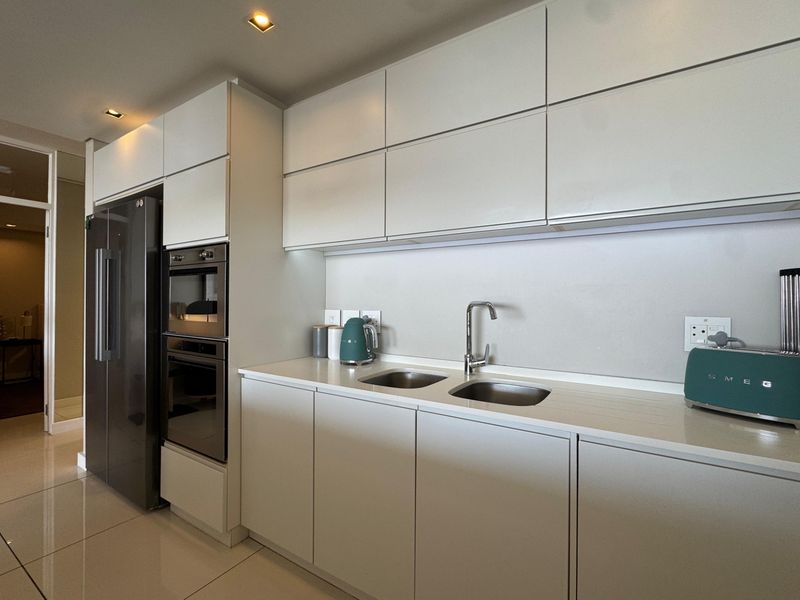 Airbnb Friendly - Bantry Bay Beauty - Photo 4
