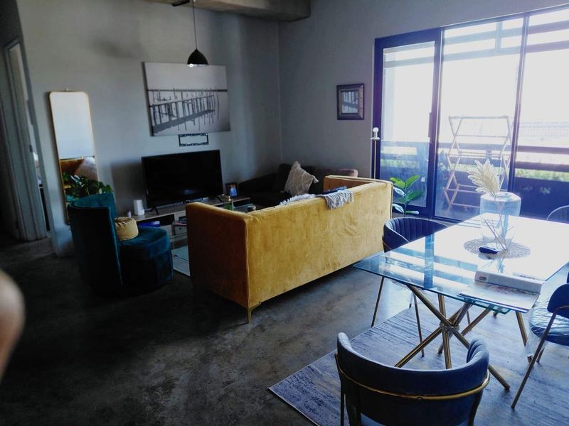 Apartment For Sale in Johannesburg - Photo 7