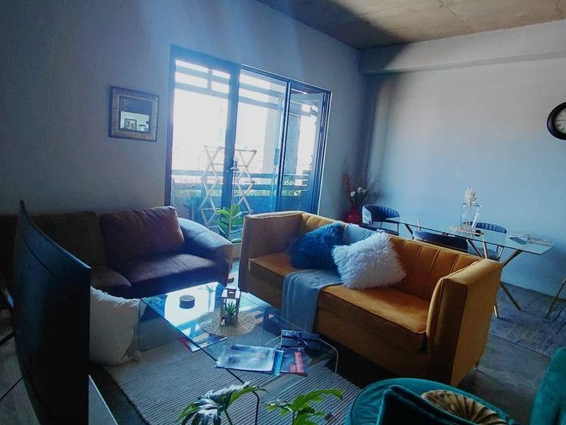 Apartment For Sale in Johannesburg - Photo 5