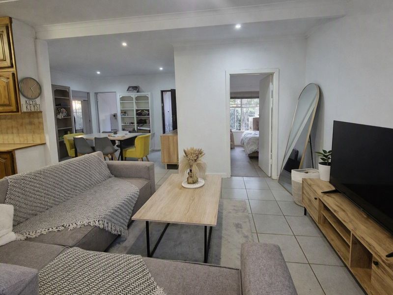 House For Sale in Menlo Park, Pretoria - Photo 4