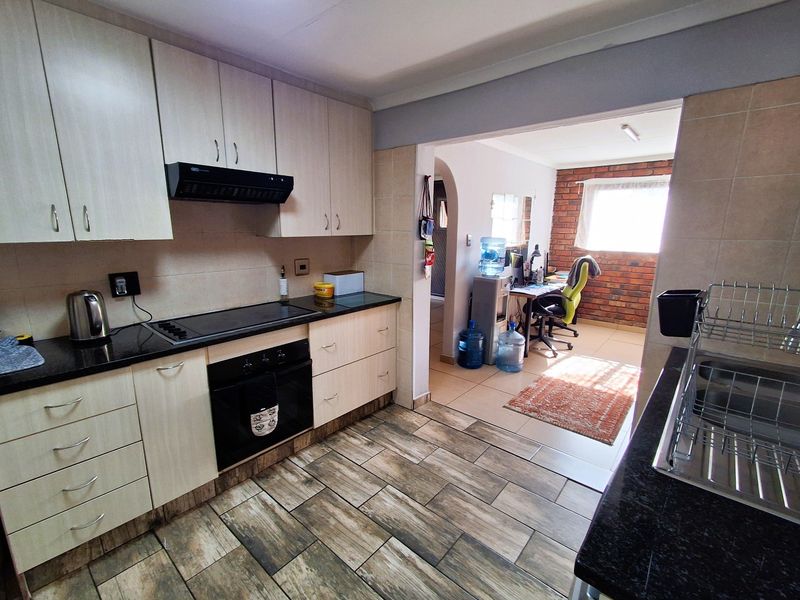 House For Sale in Kempton Park Ext 2, Kempton Park - Photo 10