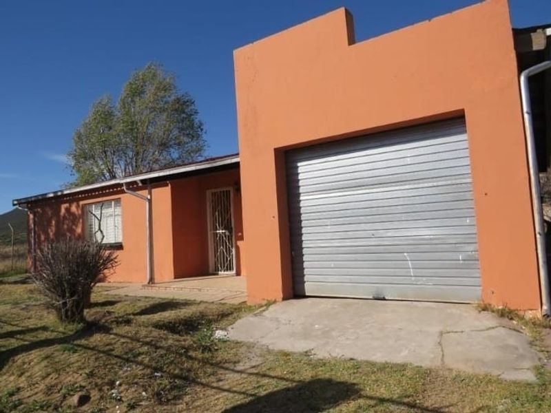 3 Bedroom House with Double Garage For Sale in Kwa Themba, Ezibeleni - Photo 8