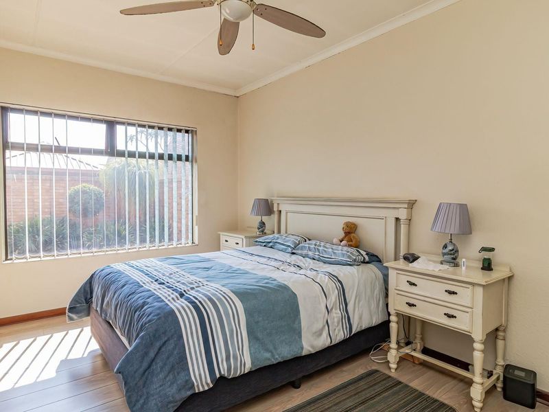 House For Sale in Dal Fouche, Springs - Photo 7