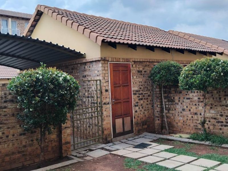 Apartment For Sale in Vorna Valley, Midrand - Photo 7