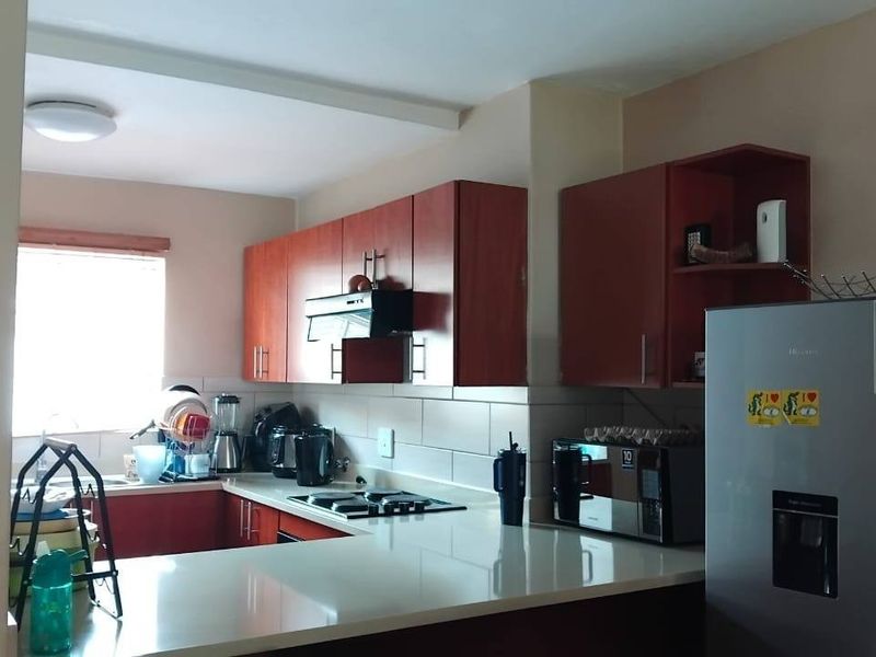 Apartment For Sale in Vorna Valley, Midrand - Photo 8