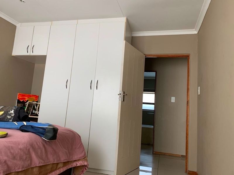House To Rent in Heatherview, Akasia - Photo 10