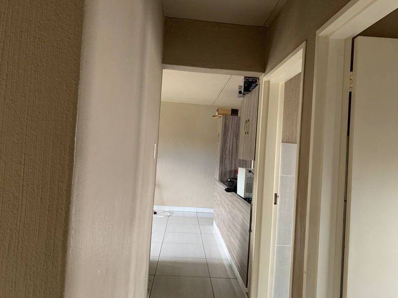 Apartment To Rent in Die Hoewes, Centurion - Photo 9