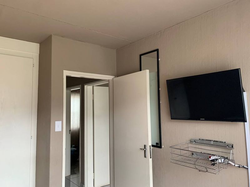 Apartment To Rent in Die Hoewes, Centurion - Photo 10