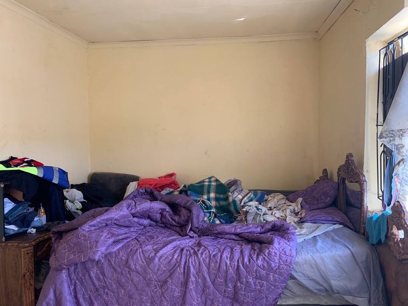 House For Sale in Makulong, Tembisa - Photo 8