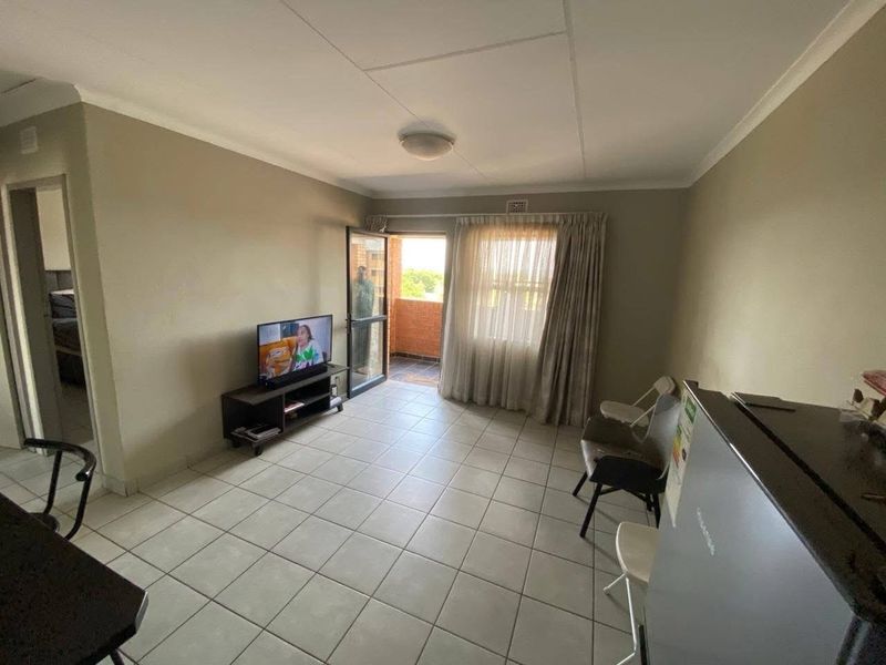 Apartment For Sale in Heuweloord, Centurion - Photo 10