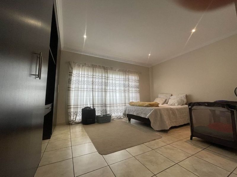 Apartment For Sale in Pretoriuspark, Pretoria - Photo 5