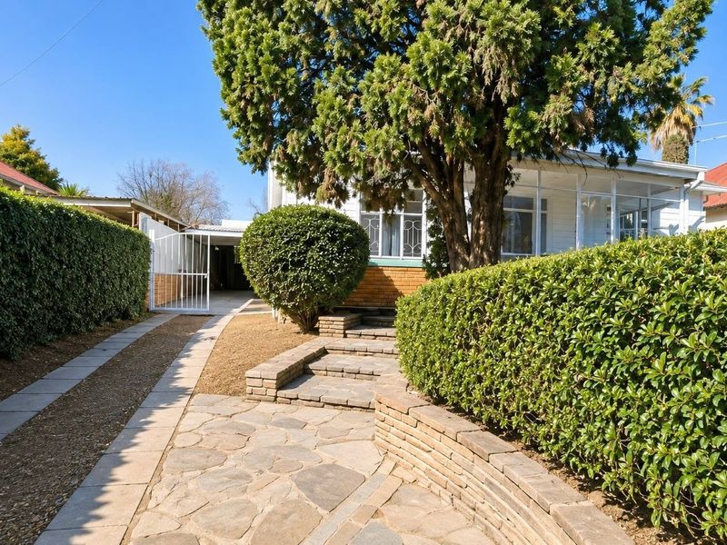 House For Sale in Highlands North, Johannesburg - Photo 1