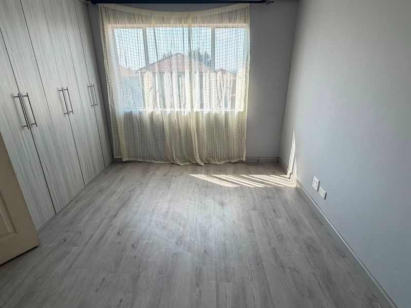 Three Bed Double Storey Home in Northriding - Photo 7