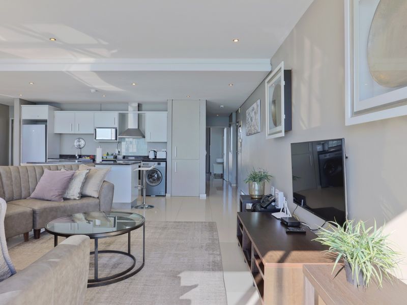 Luxury Beachfront Apartment For Sale - Photo 8