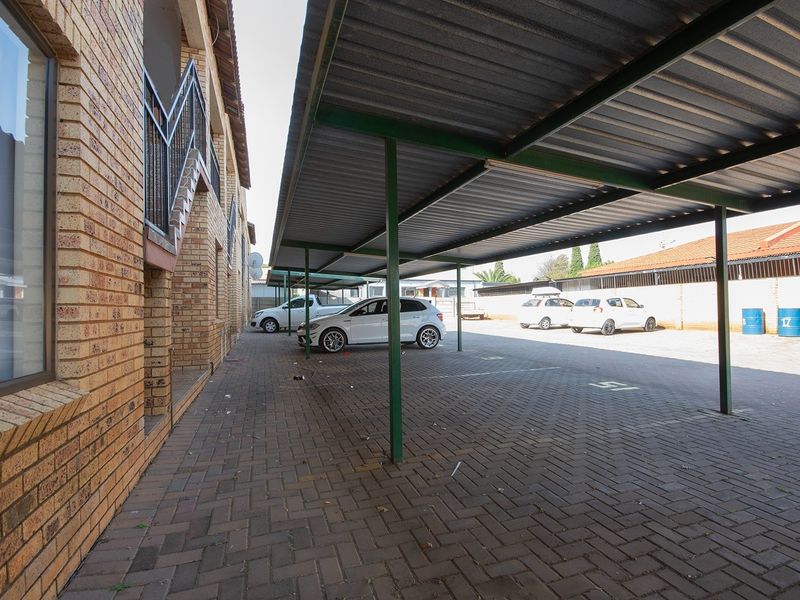 2 Bedroom Apartment to let Heidelberg Central - Photo 3