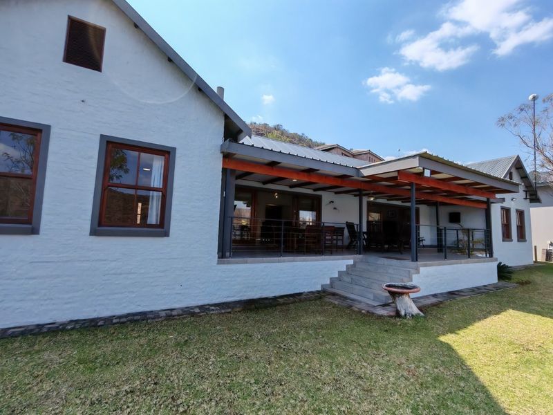 Waterfront Living at Its Finest - Fish Eagle Bay Waterfront Estate Bela Bela Limpopo - Photo 2