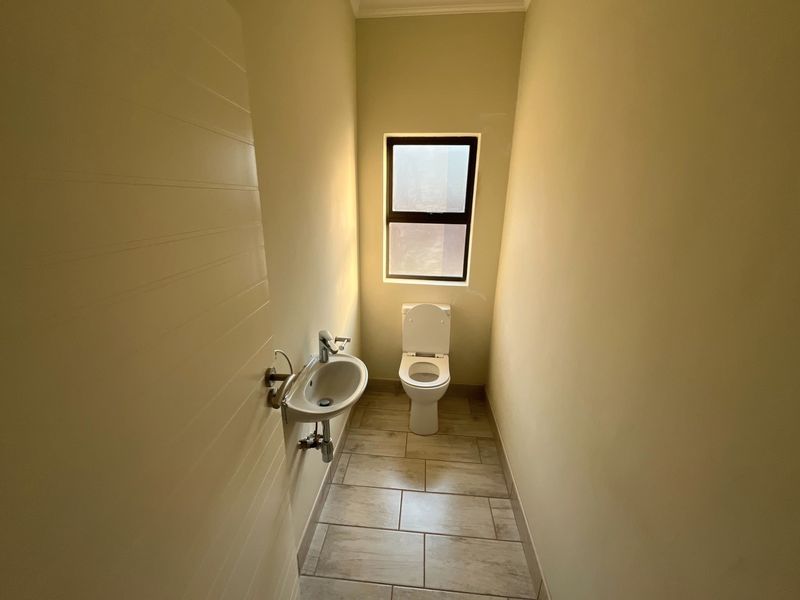 House For Sale in Camperdown, KwaZulu Natal - Photo 10