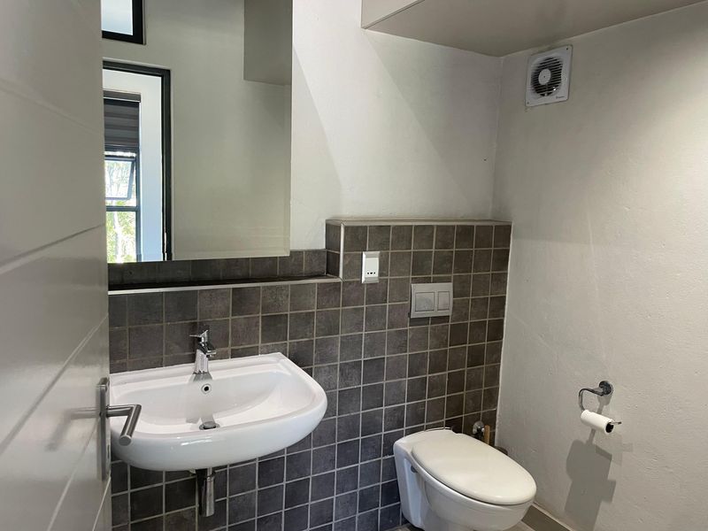 Apartment For Sale in Menlo Park, Pretoria - Photo 9