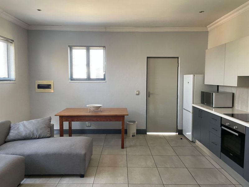 Apartment For Sale in Menlo Park, Pretoria - Photo 5