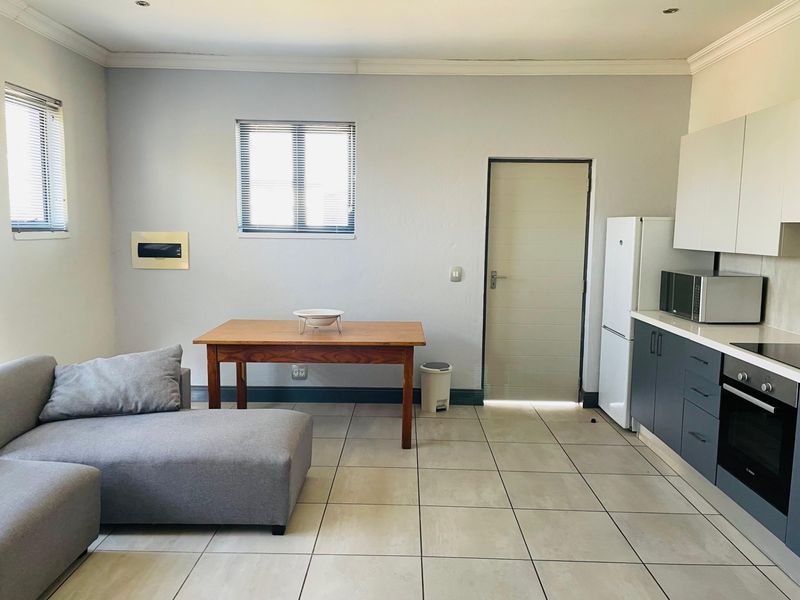 Apartment For Sale in Menlo Park, Pretoria - Photo 4