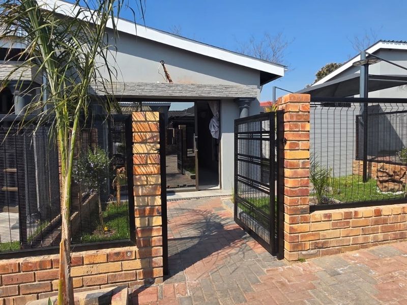Development For Sale in Die Heuwel, Witbank - Photo 8