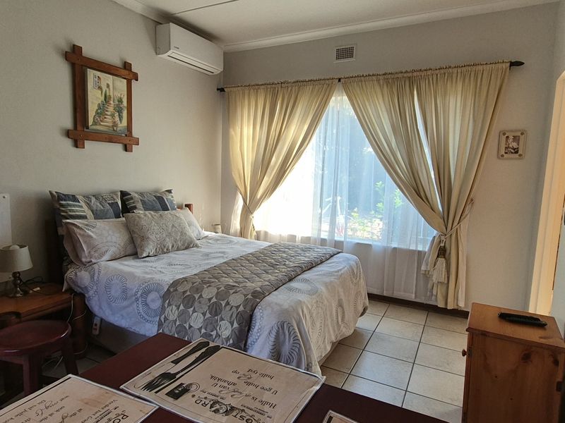 Guest House For Sale in Potchefstroom Central, Potchefstroom, North West - Photo 5