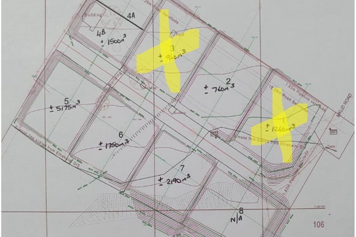A site layout plan showing land parcels, pipeline and road servitudes, and access points for the agricultural property.