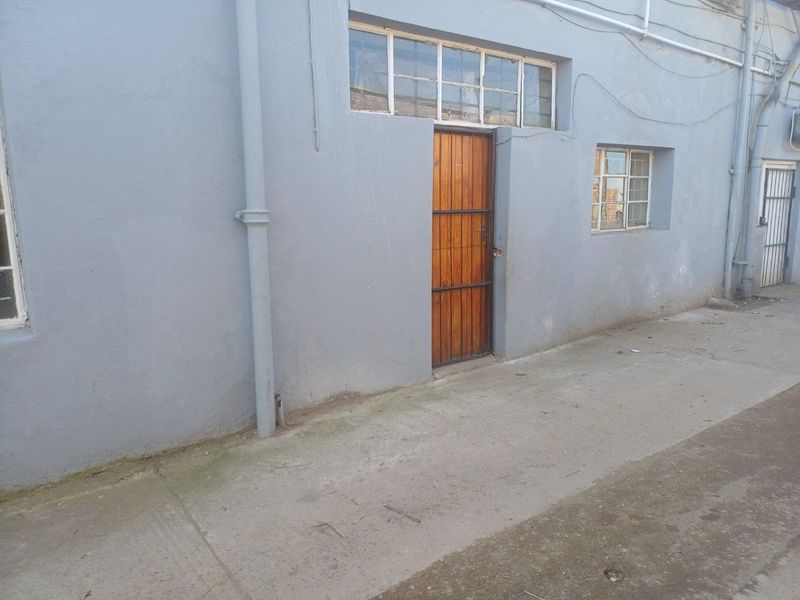 Commercial Property For Sale in Ladismith - Photo 10