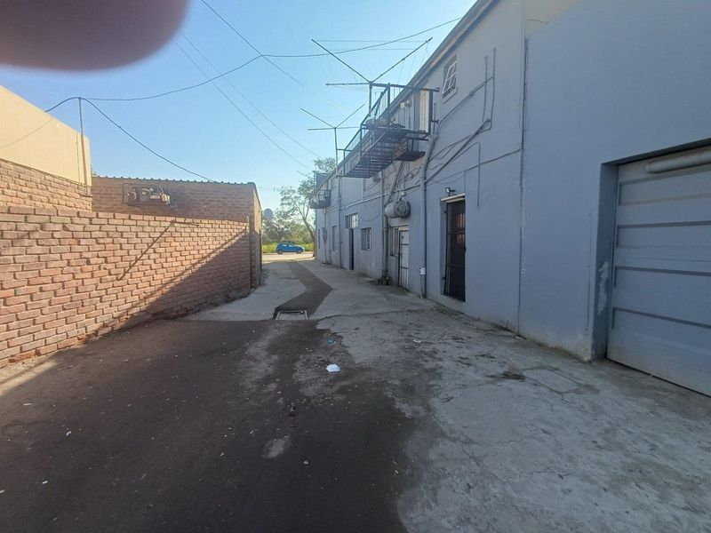 Commercial Property For Sale in Ladismith - Photo 8