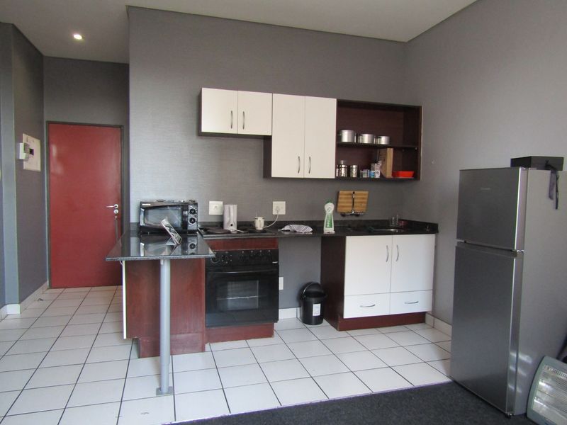 Studio For Sale in Braamfontein, Johannesburg - Photo 8