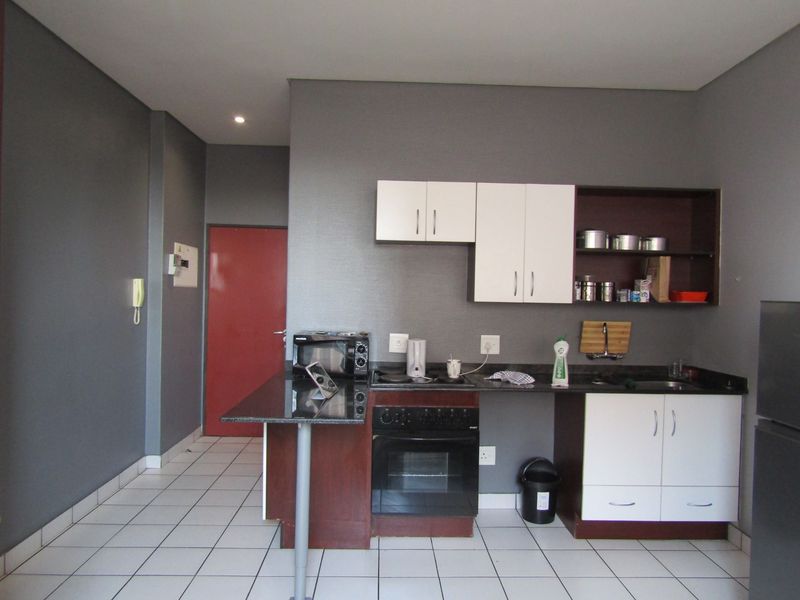 Studio For Sale in Braamfontein, Johannesburg - Photo 6