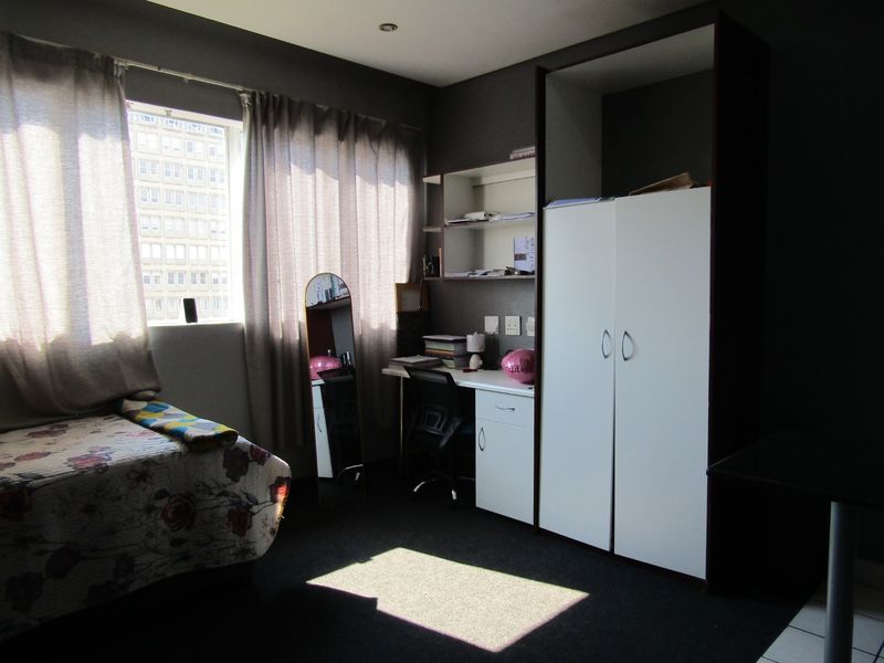 Studio For Sale in Braamfontein, Johannesburg - Photo 10