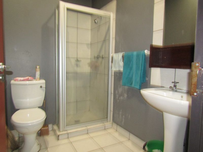 Studio For Sale in Braamfontein, Johannesburg - Photo 9