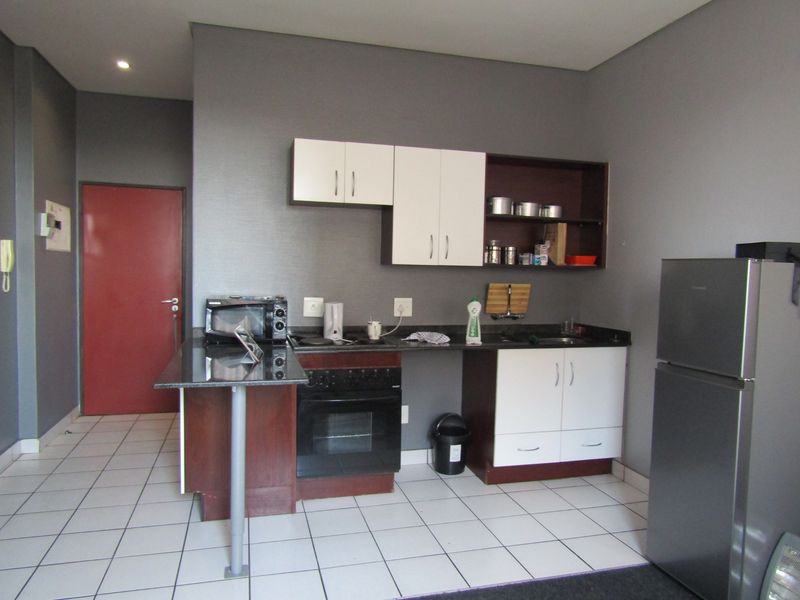 Studio For Sale in Braamfontein, Johannesburg - Photo 3