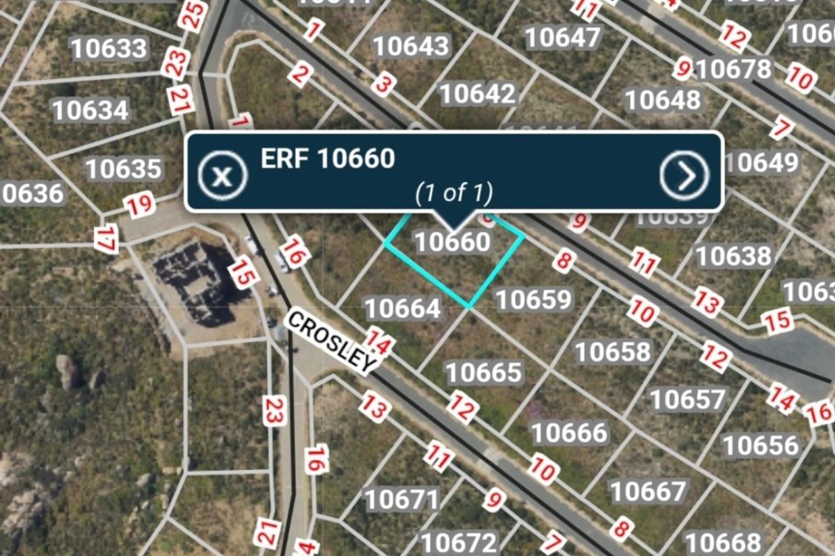 An aerial map view highlighting the boundaries of Erf 10660 within a residential estate development.