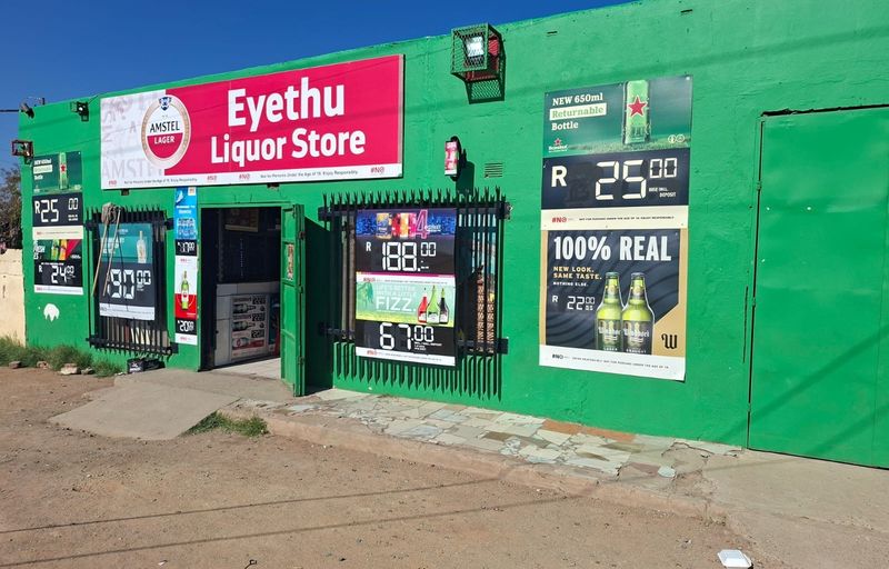 Commercial Building For Sale in Galeshewe, Kimberley