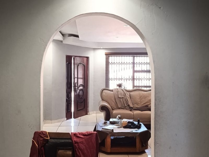 House For Sale in Danville, Pretoria - Photo 7