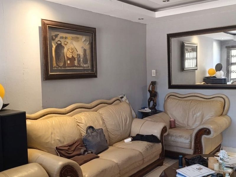 House For Sale in Danville, Pretoria - Photo 5