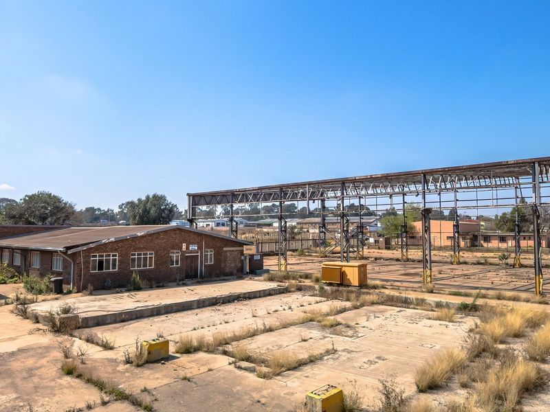 Commercial Property For Sale in Clayville Industria, Clayville, Kempton Park - Photo 3