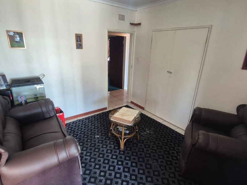Family Home  in Dal Fouche - Photo 6