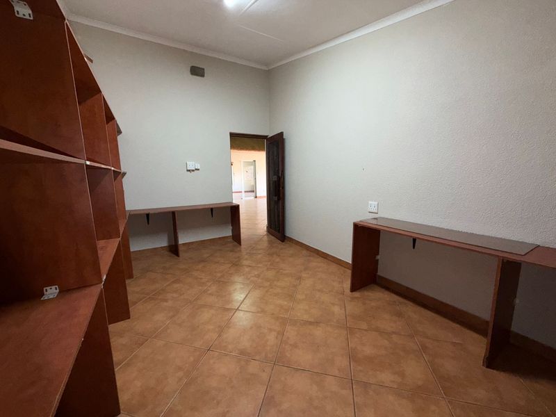 Office Space To Rent in McKay Estates in Meyerton - Photo 6