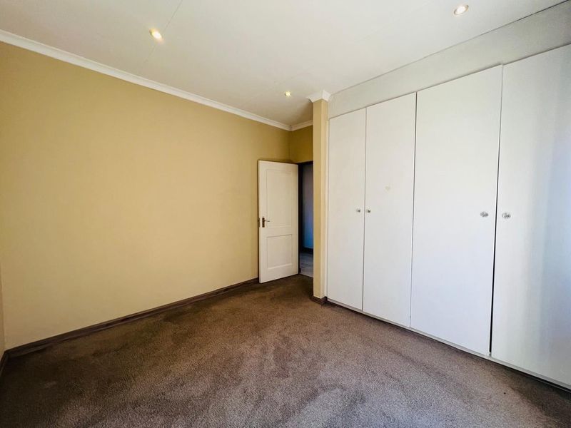 House For Sale in Emfuleni Golf Estate, Vanderbijlpark - Photo 10