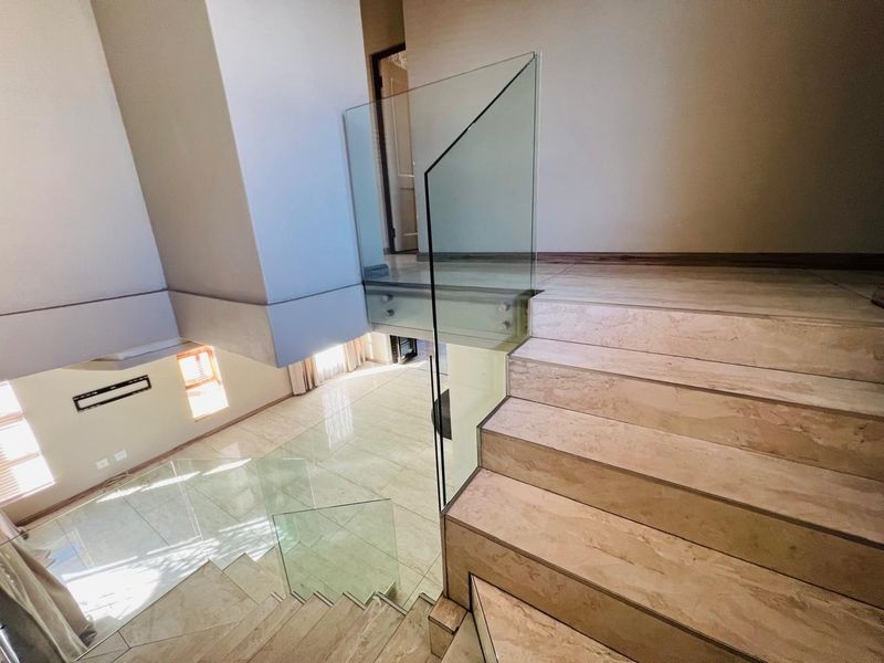 House For Sale in Emfuleni Golf Estate, Vanderbijlpark - Photo 7