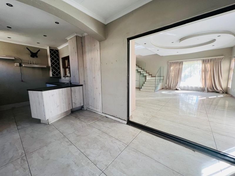 House For Sale in Emfuleni Golf Estate, Vanderbijlpark - Photo 5